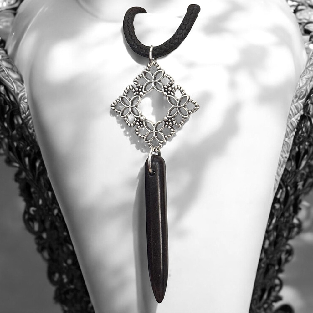 5 For $25💫Silver Floral Filigree Accent With a Black Spike Necklace